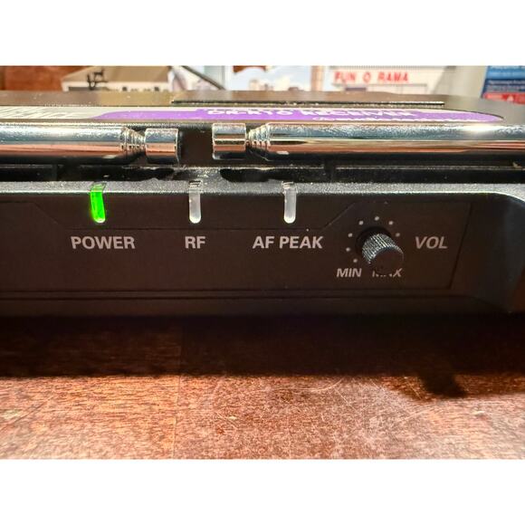 Digital Reference Audio Technica DR-1000 Series Receiver Guitar System - Picture 4 of 6